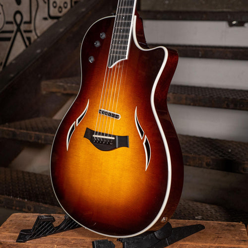 Taylor 2005 T5S Tobacco Sunburst With OHSC - Used