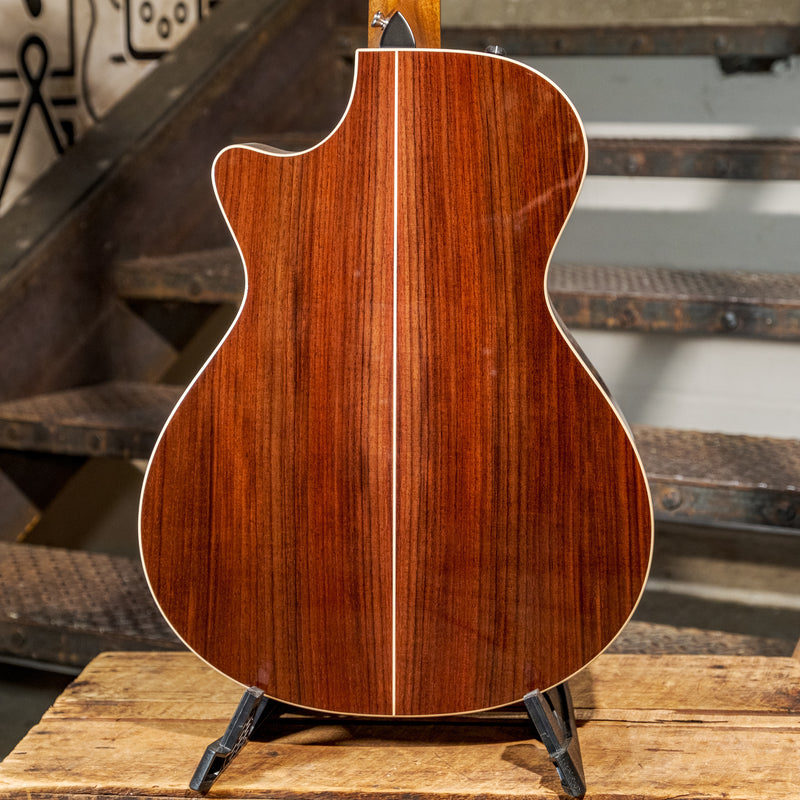 Taylor 812CE DLX V-Class With OHSC - Used