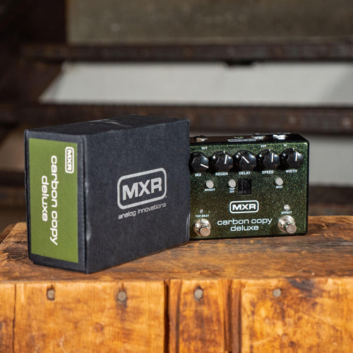 MXR Carbon Copy Deluxe Analog Delay - Used