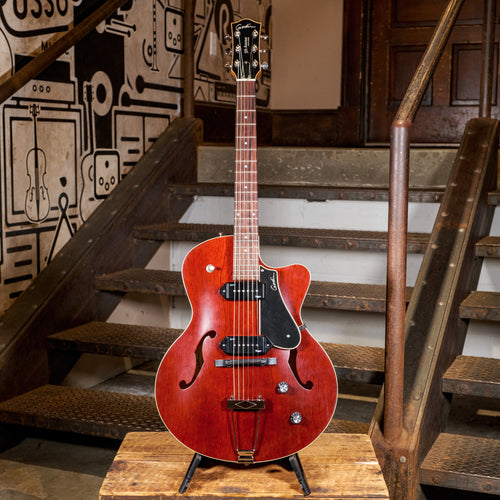 Godin 2016 5th Ave Kingpin CW II Burgundy With OHSC - Used