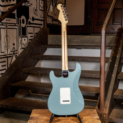 Fender 2017 Am Pro Stratocaster HH Shawbucker Sonic Grey With OHSC - Used