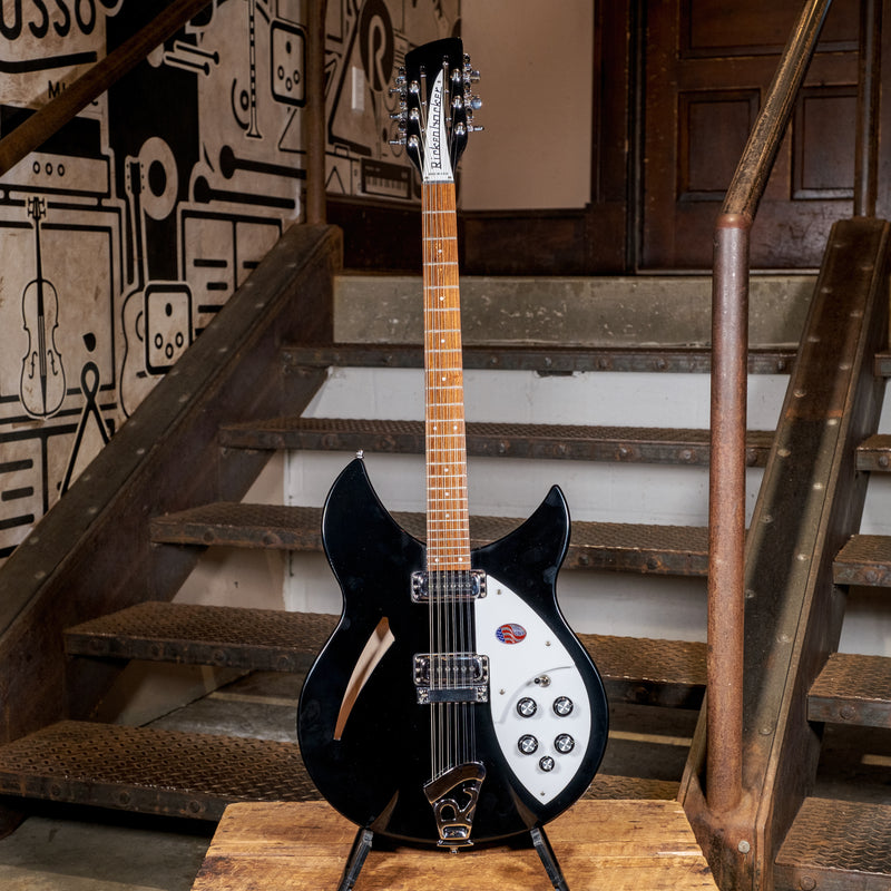 Rickenbacker 2017 330-12 Jetglo With OHSC - Used
