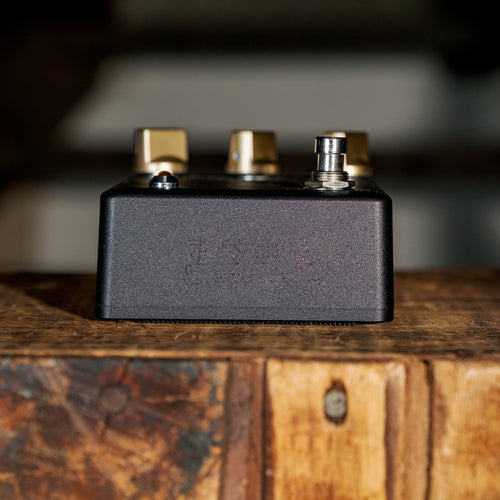 Fowl Sounds Obsidian Fuzzstortion - Used