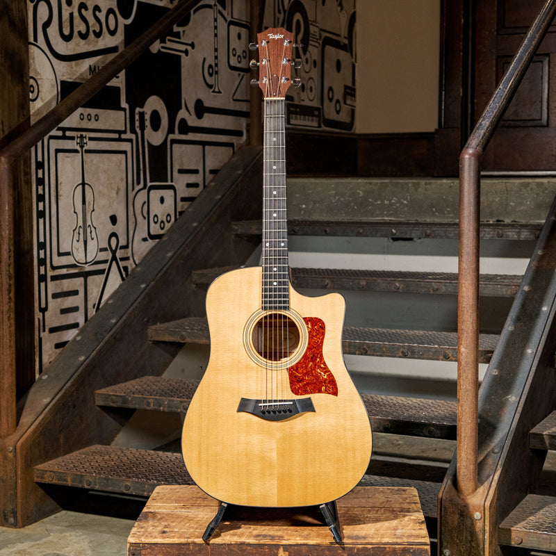 Taylor 2005 310CE Natural With OHSC - Used