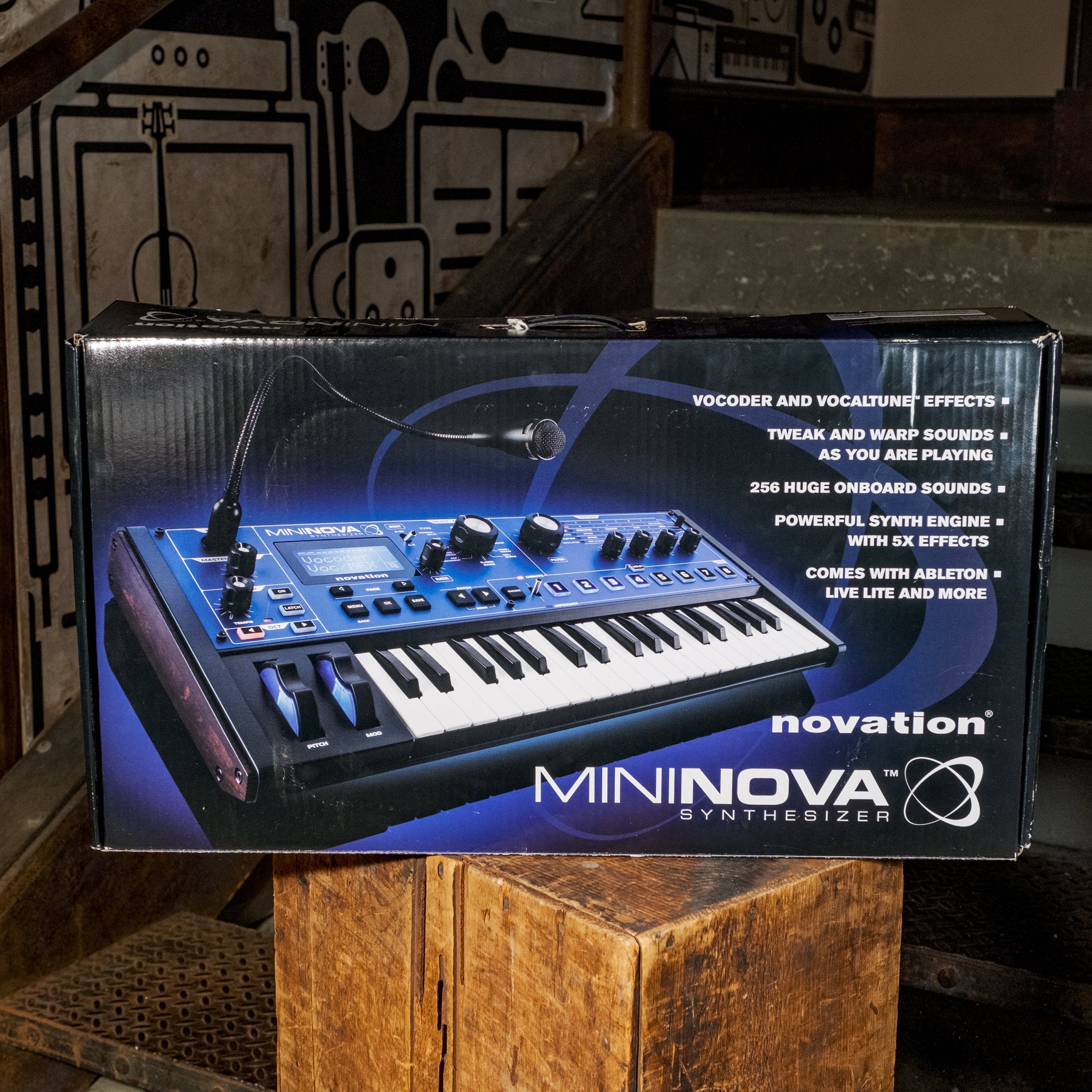 Novation Mininova Digital Synthesizer With Vocoder - Used – Russo