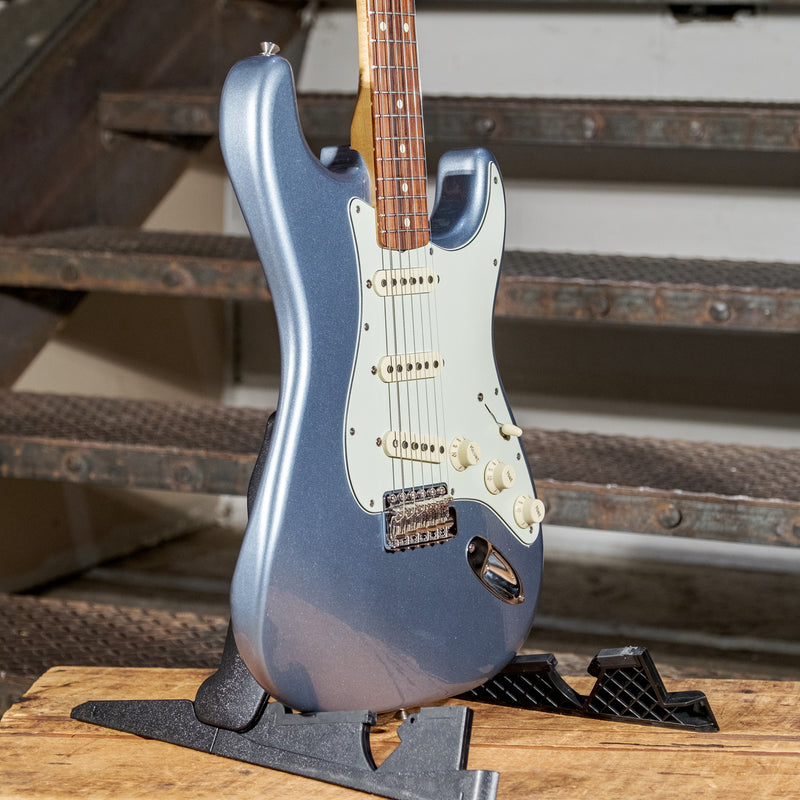Fender 2019 Vintera Stratocaster, Ice Blue Metallic With Bag - Used
