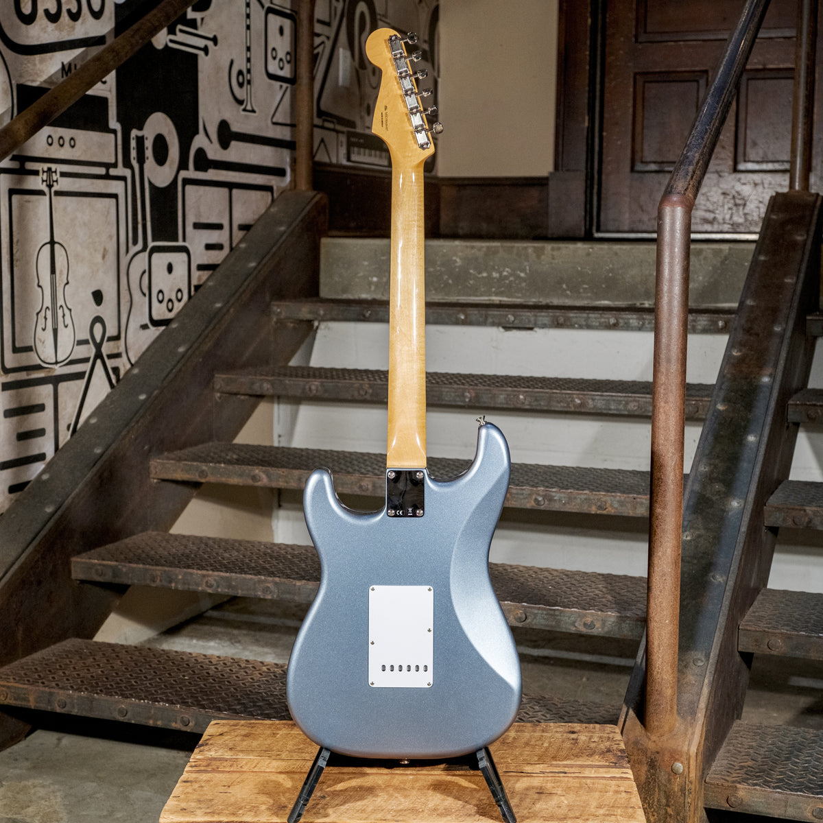 Fender 2019 Vintera Stratocaster, Ice Blue Metallic With Bag - Used