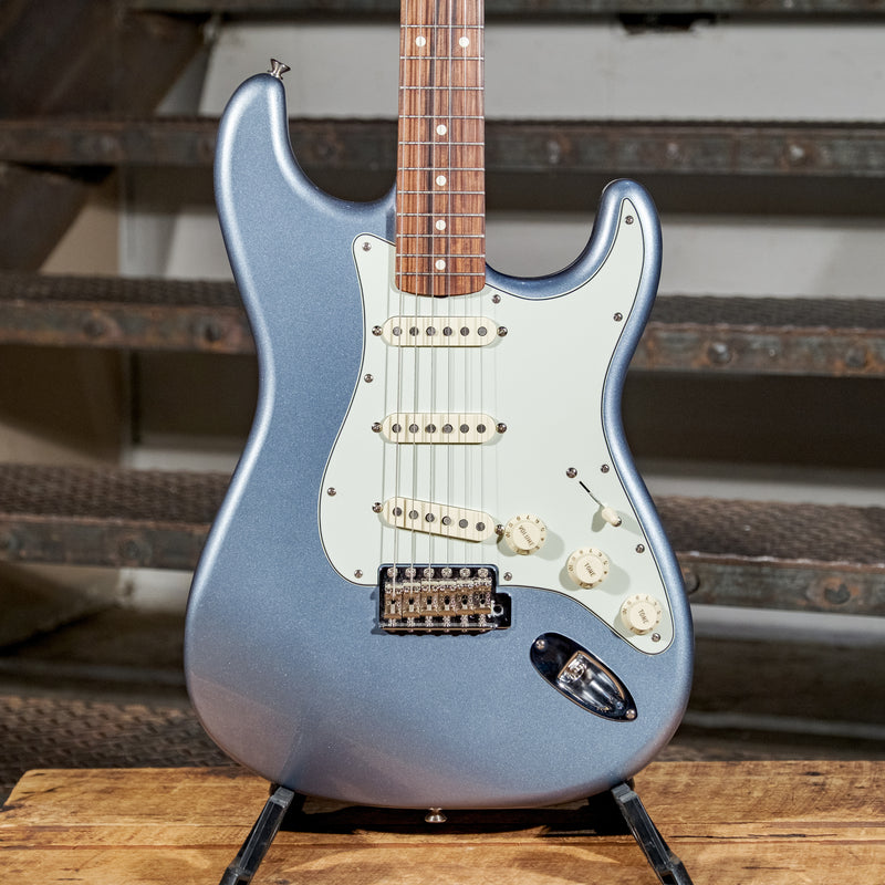 Fender 2019 Vintera Stratocaster, Ice Blue Metallic With Bag - Used