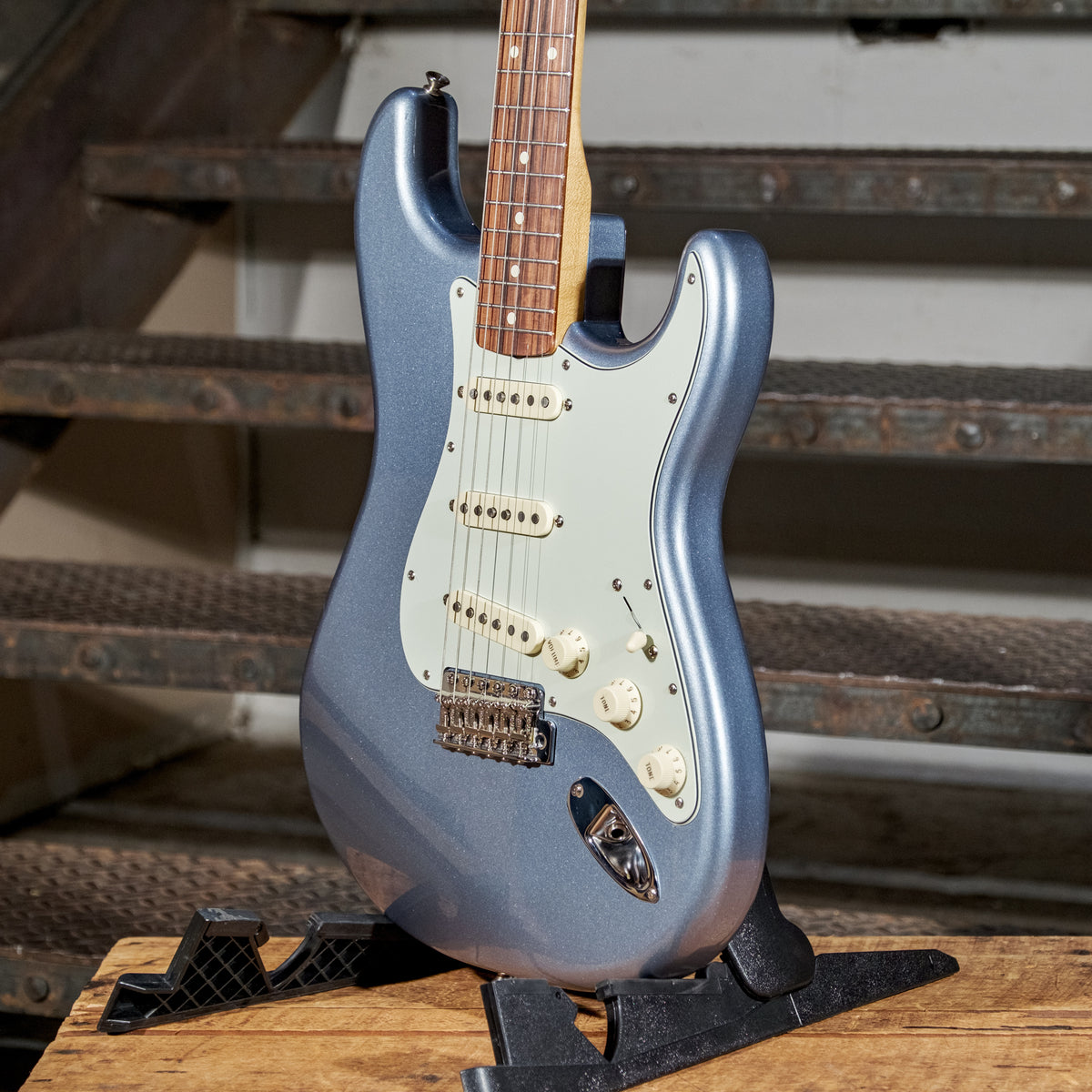 Fender 2019 Vintera Stratocaster, Ice Blue Metallic With Bag - Used