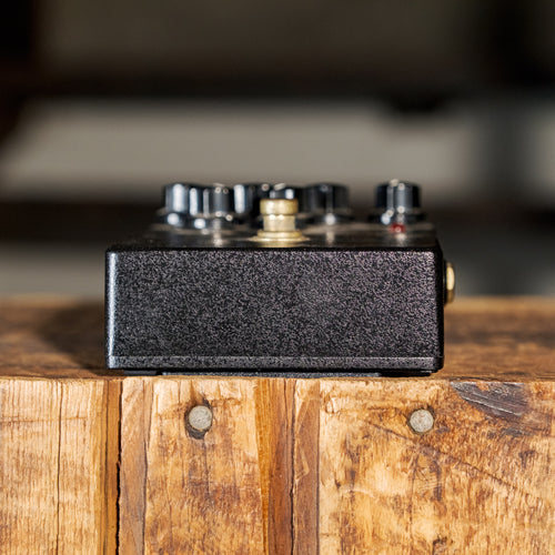 Tech 21 Boost RVB Reverb Emulator Pedal - Used