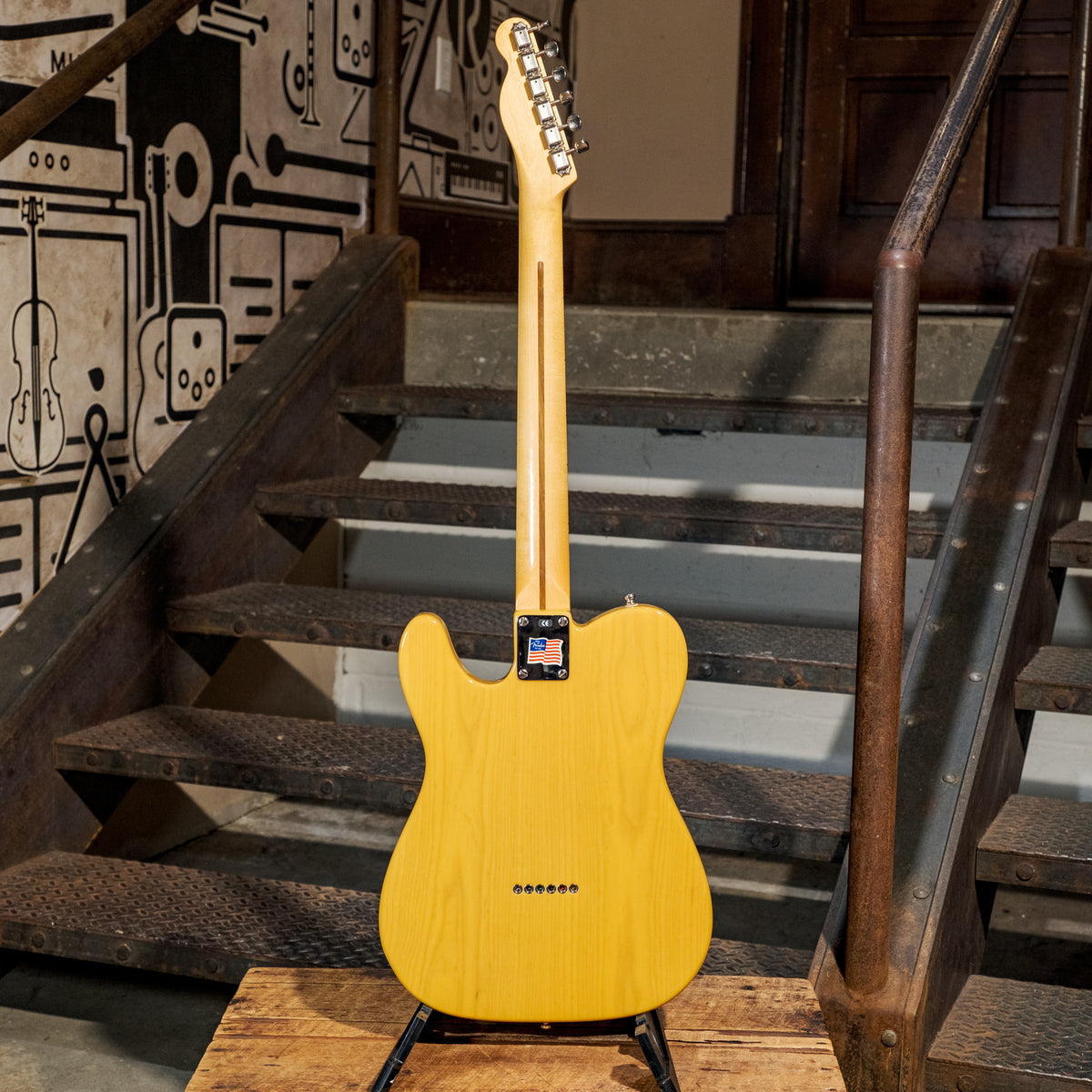 Fender 2002 American Vintage Reissue 1952 Telecaster With HSC - Used