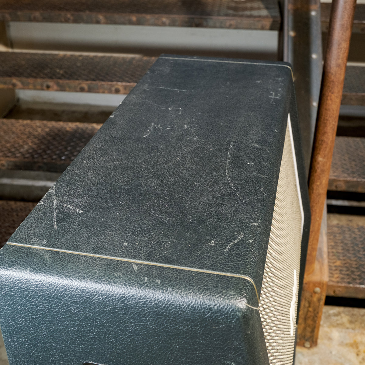Marshall 1960AHW 4x12 Cabinet - Used