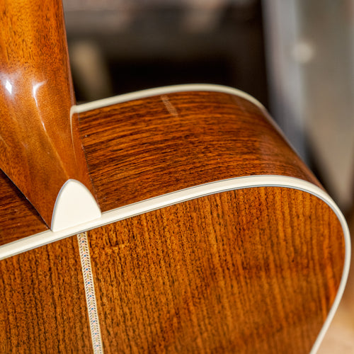 Martin 2019 000-42 Natural With HSC - Used