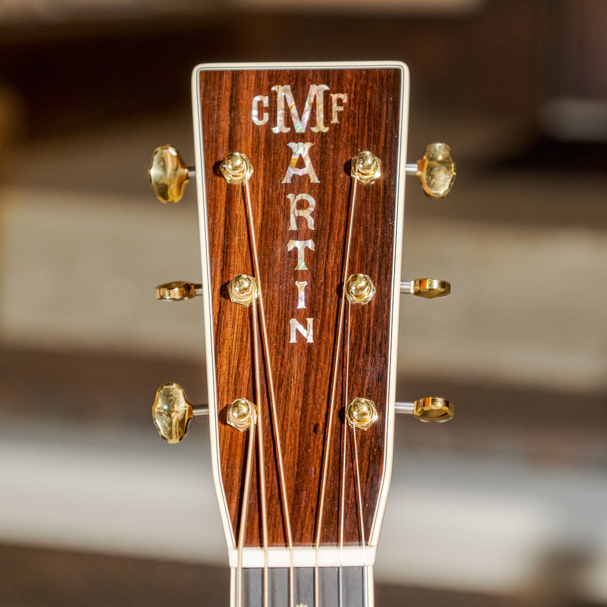 Martin 2019 000-42 Natural With HSC - Used