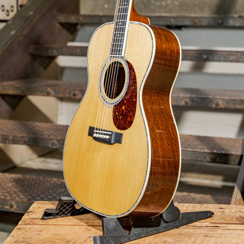 Martin 2019 000-42 Natural With HSC - Used