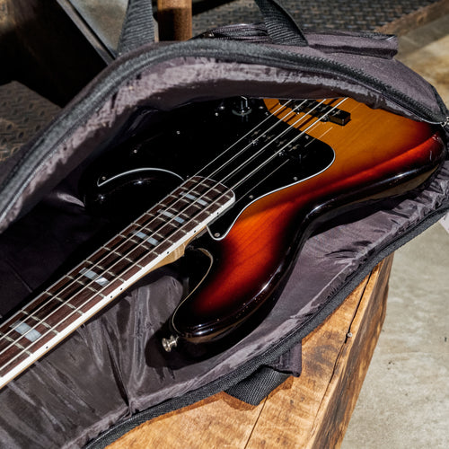 Fender 2015 Classic 70s Jazz Bass 3-Tone Sunburst With Gig Bag - Used
