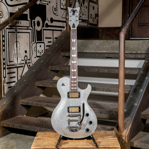 Schecter 2017 Solo 6B Silver Sparkle With Bag - Used