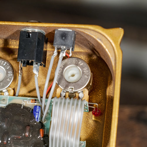 Klon Centaur Professional Overdrive Gold Horsie - Used