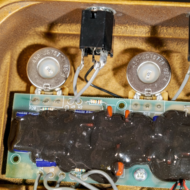 Klon Centaur Professional Overdrive Gold Horsie - Used
