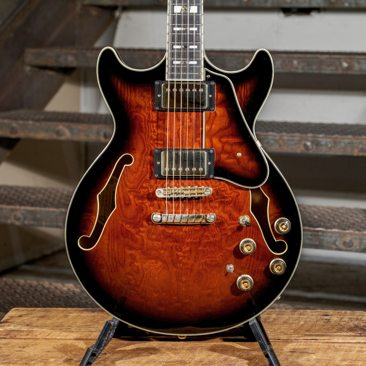 Ibanez 2019 Artstar AM153QA, Dark Brown Sunburst With Case - Used