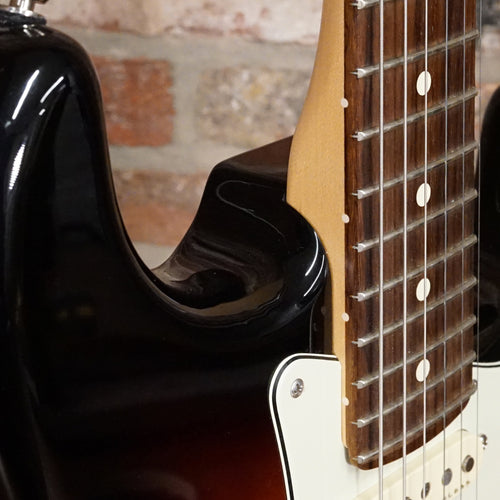 Fender 2016 American Professional Stratocaster Sunburst With OHSC - Used