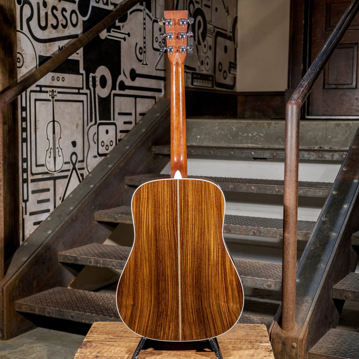 Martin 2013 HD-28 With OHSC - Used