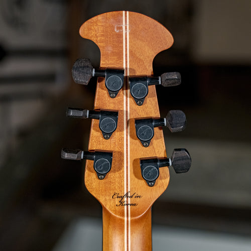 Ovation 2018 Custom Legend 2079AX Black With OHSC - Used