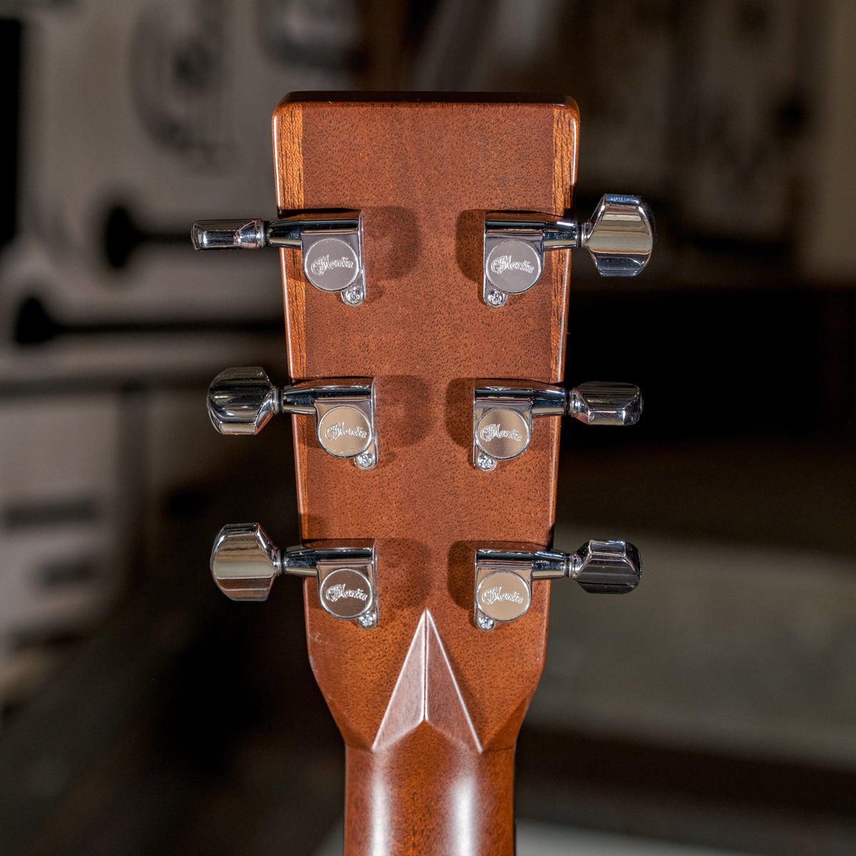 Martin 2006 HD-28 Natural With OHSC - Used
