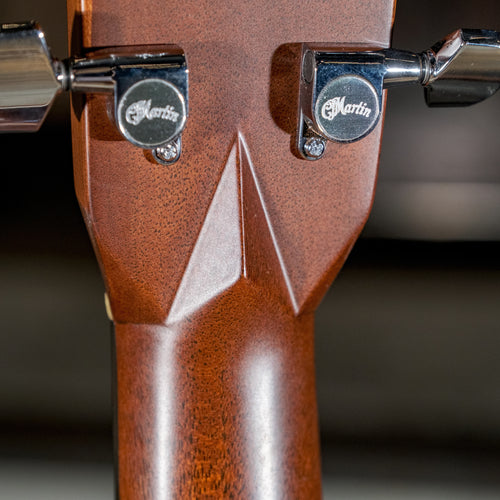 Martin 2006 HD-28 Natural With OHSC - Used