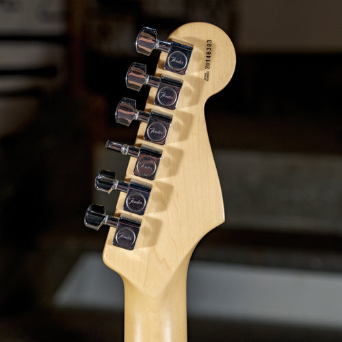Fender 2000 American Standard Stratocaster Lefty, Sunburst With Gator