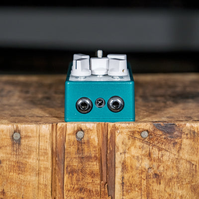 Earthquaker The Depths Analog Optical Vibe Machine - Used