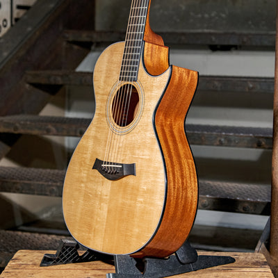 Taylor 1992 512C Natural With OHSC - Used