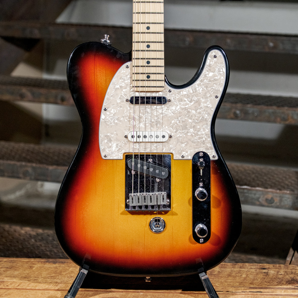 Fender 2005 American Nashville Telecaster, B-Bender, Sunburst With OHSC - Used