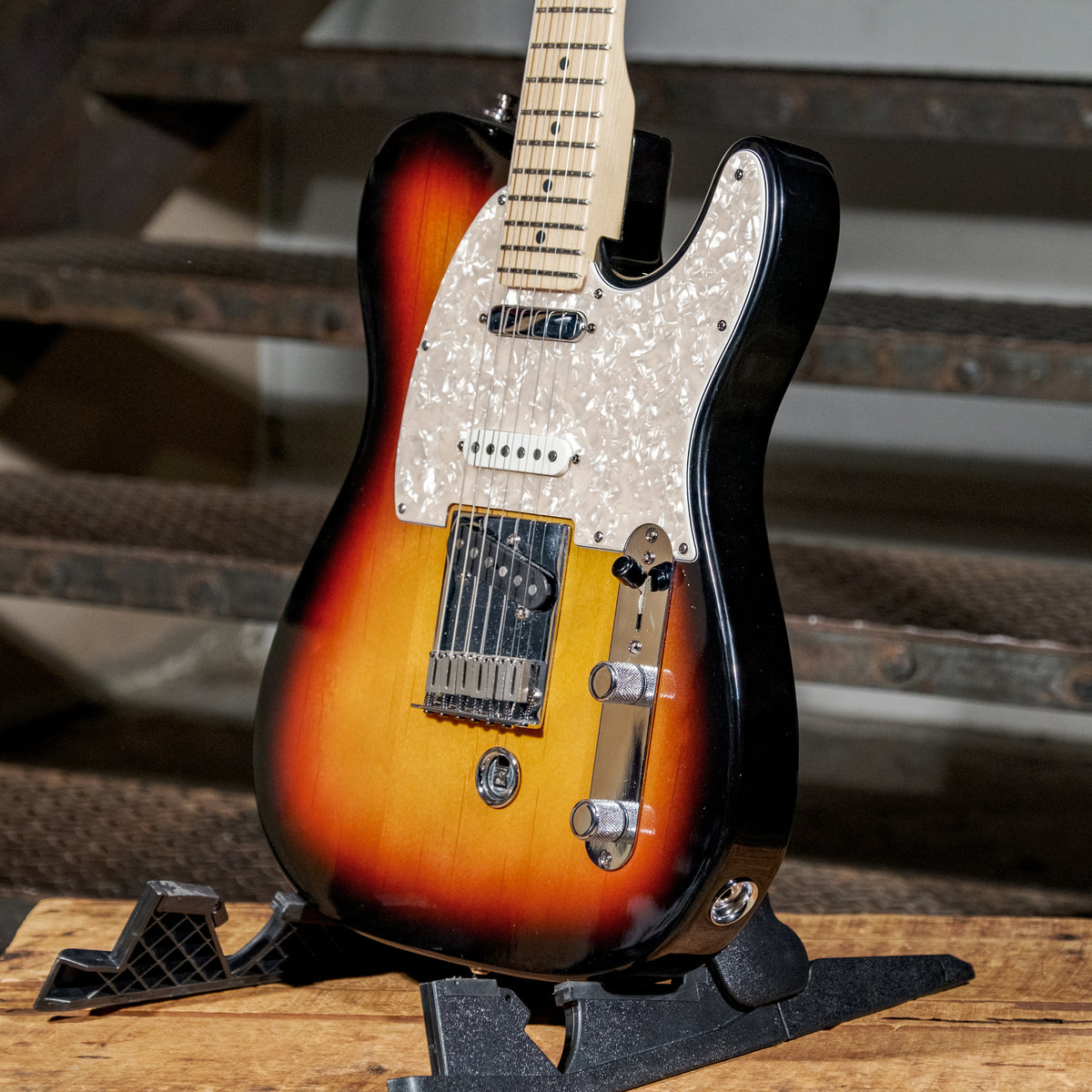 Fender 2005 American Nashville Telecaster, B-Bender, Sunburst With OHSC - Used