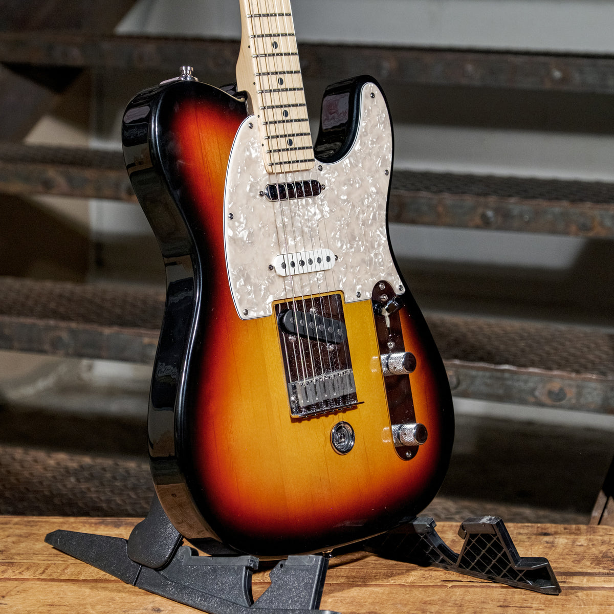 Fender 2005 American Nashville Telecaster, B-Bender, Sunburst With OHSC - Used