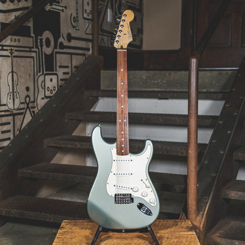 Fender Standard Stratocaster Metallic Sage Green - Used