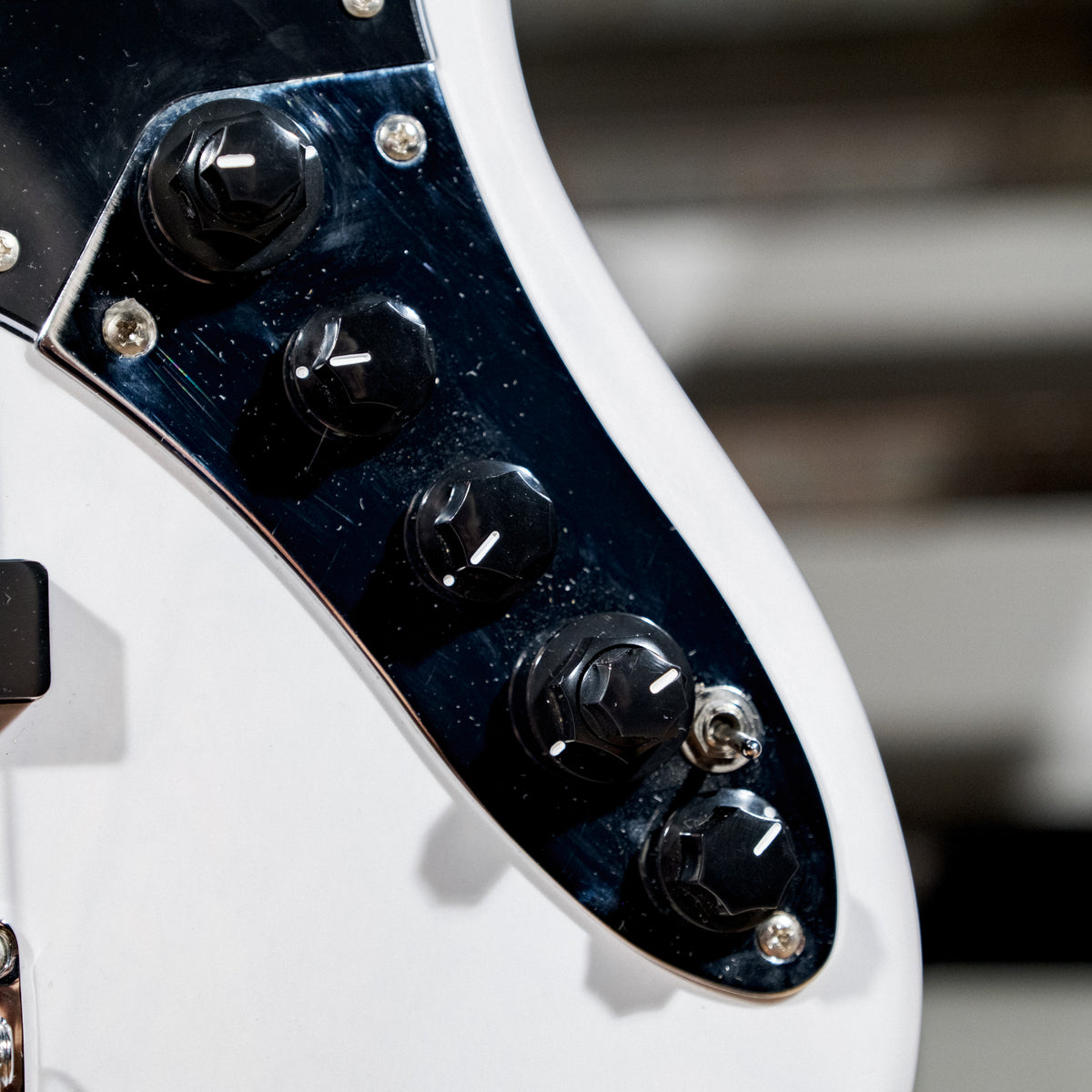 Sire Marcus Miller V7 White With OGB - Used