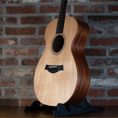 Taylor 2019 Academy 12E Natural With Bag - Used