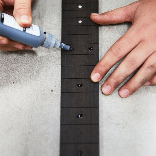 Taylor 2019 Custom Grand Auditorium Lutz Spruce/Blackheart Sassafras - BTO-11322