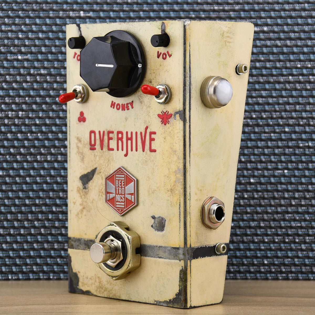 Beetronics Overhive Medium Gain Overdrive