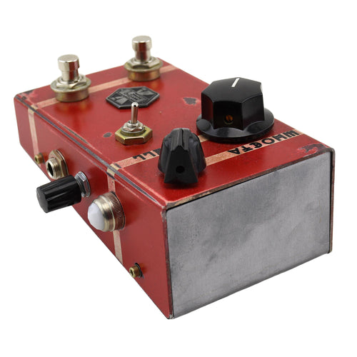 Beetronics Whoctahell Low Octave Fuzz