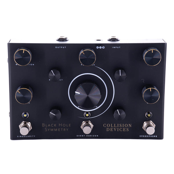 collision-devices-black-hole-