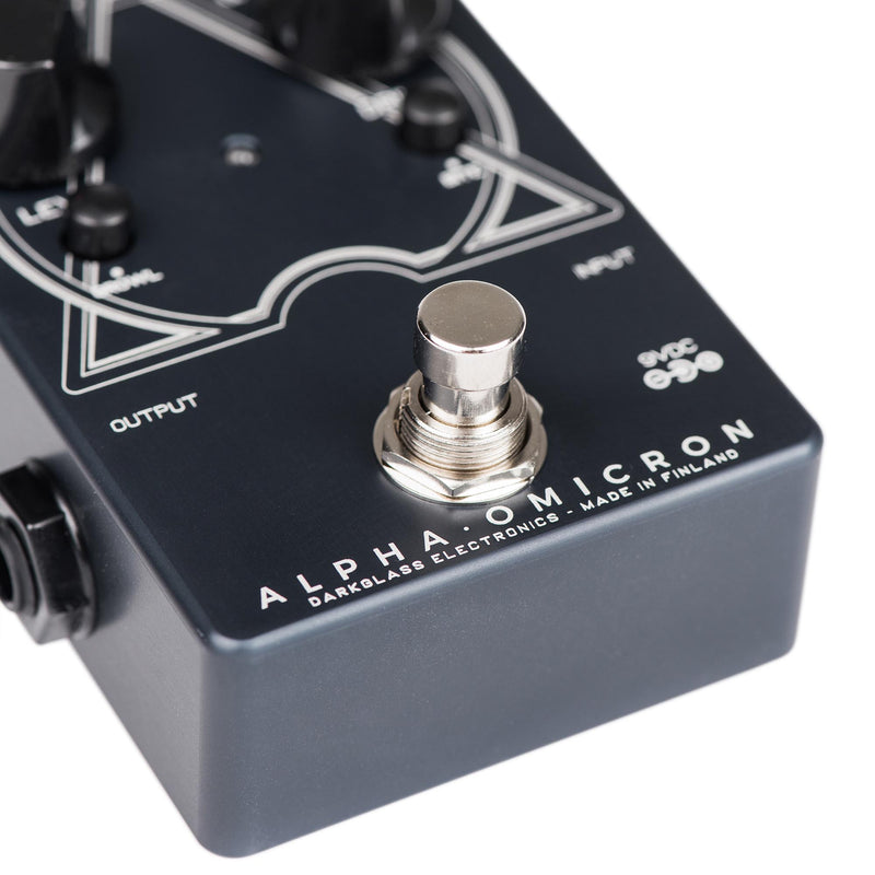 Darkglass Alpha Omicron Bass Preamp/Overdrive Pedal