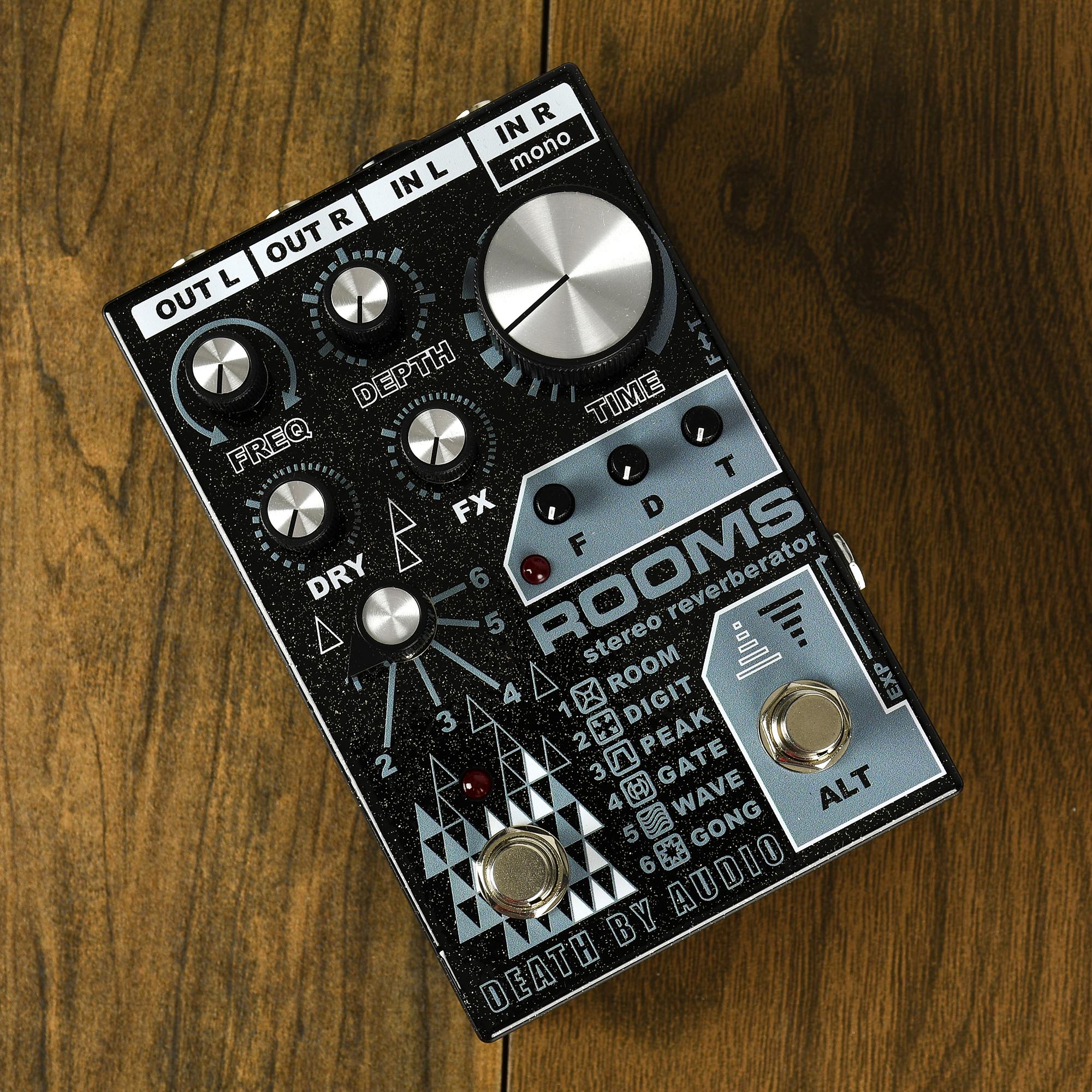 Death By Audio ROOMS Stereo Reverb Effect Pedal – Russo Music