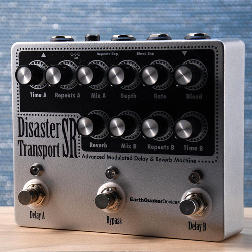 disaster transport pedal EarthQuaker Devices Disaster Transport Sr Delay Pedal