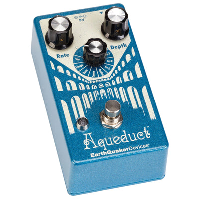 Earthquaker Aqueduct Vibrato Effect Pedal