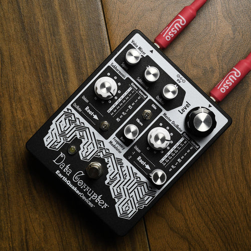 data corrupter pedal EarthQuaker Devices Data Corrupter Modulated Monophonic Harmonizing PLL