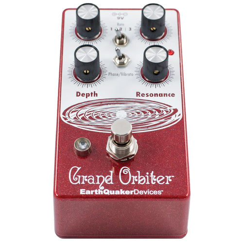 Earthquaker Grand Orbiter V3 Phaser and Vibrato Pedal
