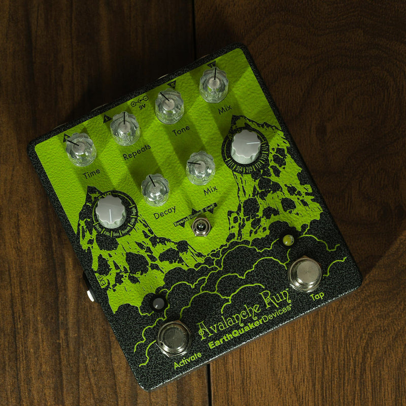 Earthquaker Limited Edition Avalanche Run V2 Stereo Delay