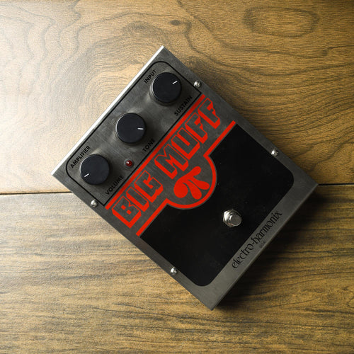 classic distortion pedal Electro-Harmonix Big Muff Pi Distortion Pedal